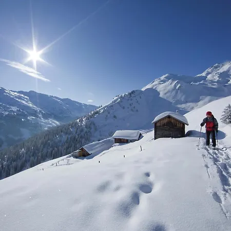 Lejlighed In Near Lifts, Cleaning Included Mayrhofen